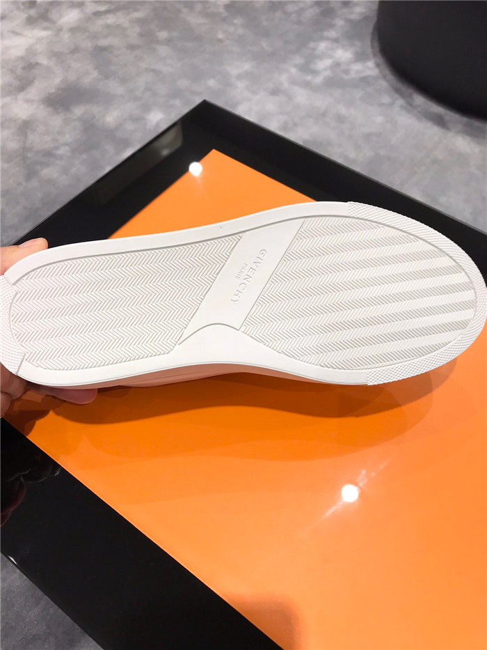 20250101214004/f25bbd65613989a93fb7e46cff1653d1_1591132213_5566.jpg Array