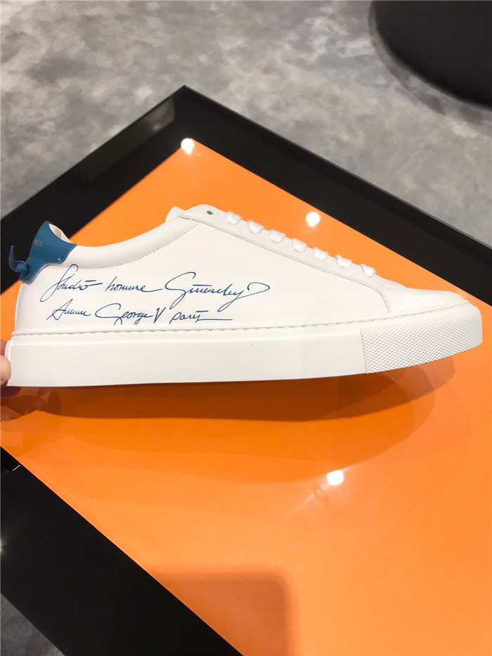 20250101214004/f25bbd65613989a93fb7e46cff1653d1_1591132245_3875.jpg Array