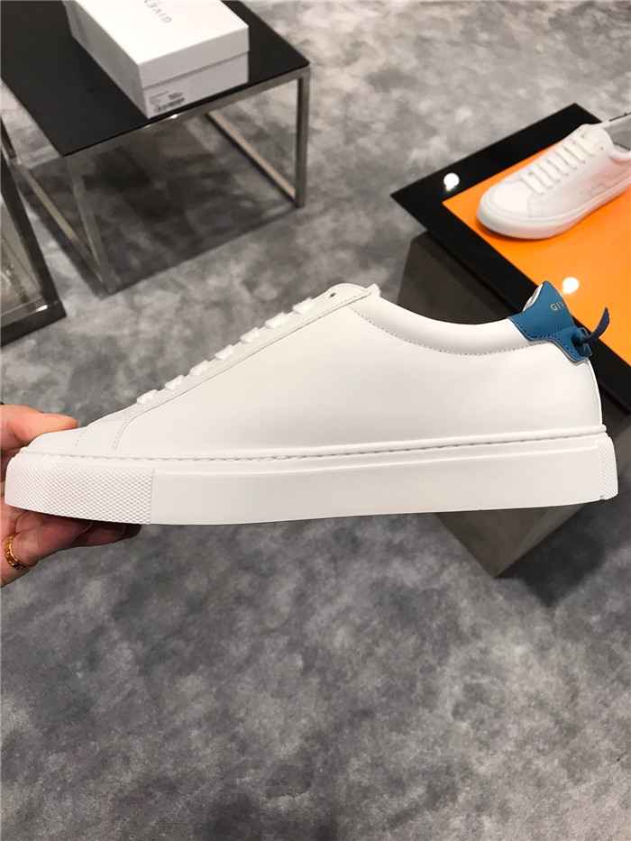 20250101214004/f25bbd65613989a93fb7e46cff1653d1_1591132259_6816.jpg Array