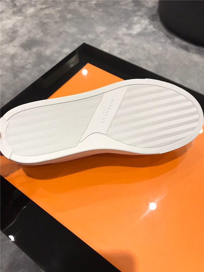 20250101214004/f25bbd65613989a93fb7e46cff1653d1_1591132334_0281.jpg Array