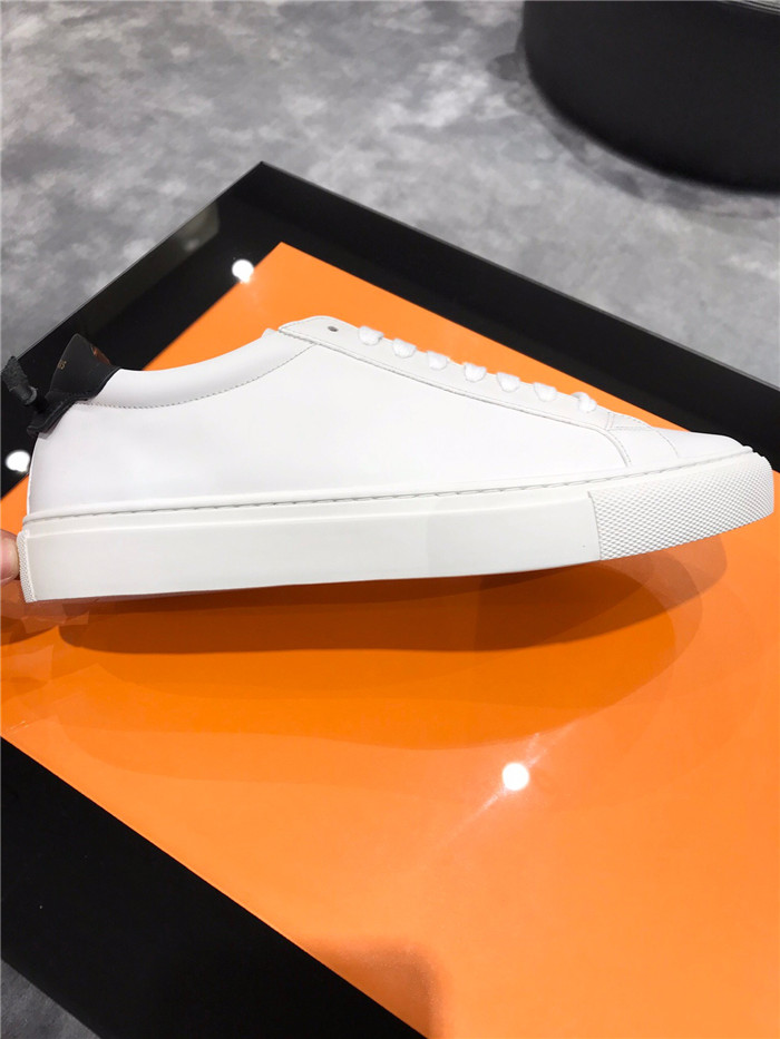 20250101214004/f25bbd65613989a93fb7e46cff1653d1_1591132406_3174.jpg Array