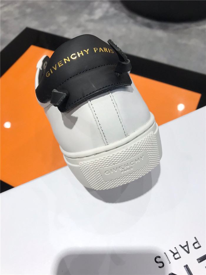 20250101214004/f25bbd65613989a93fb7e46cff1653d1_1591132412_4546.jpg Array