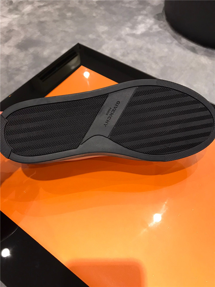 20250101214004/f25bbd65613989a93fb7e46cff1653d1_1591132454_5846.jpg Array