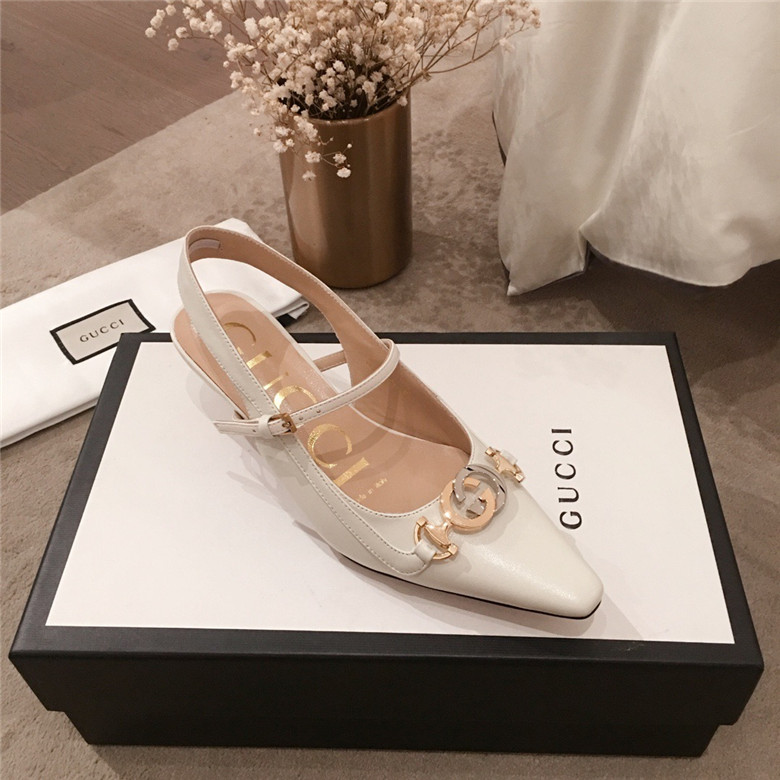 20250101214004/f25bbd65613989a93fb7e46cff1653d1_1591137171_384.jpg Array