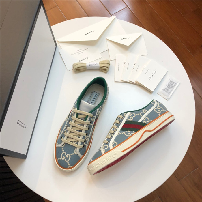 20250101214004/f25bbd65613989a93fb7e46cff1653d1_1591142442_4966.jpg Array