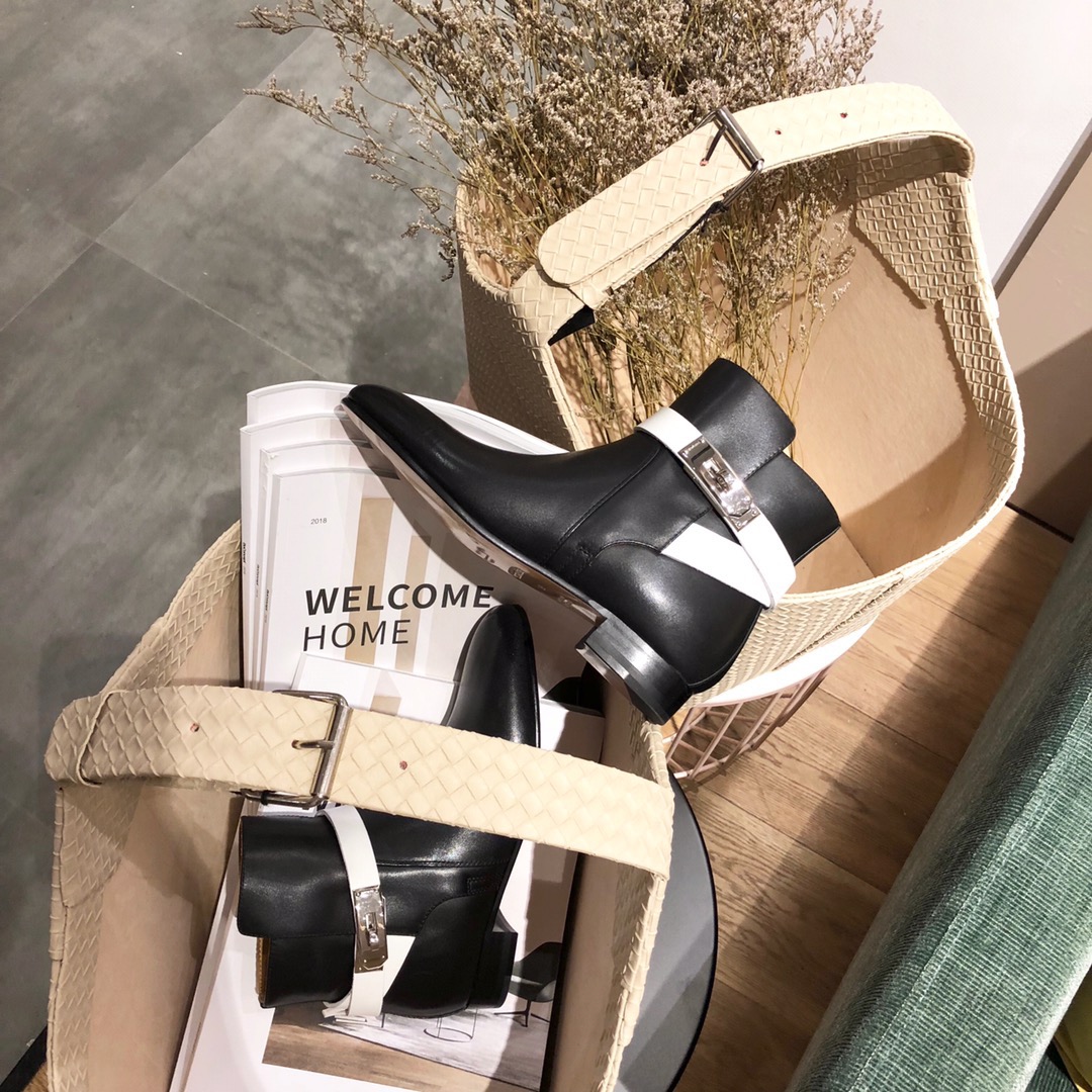 20250101214004/f25bbd65613989a93fb7e46cff1653d1_1591144782_7573.jpg Array