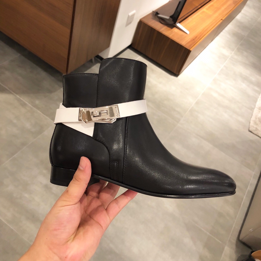 20250101214004/f25bbd65613989a93fb7e46cff1653d1_1591144792_5904.jpg Array