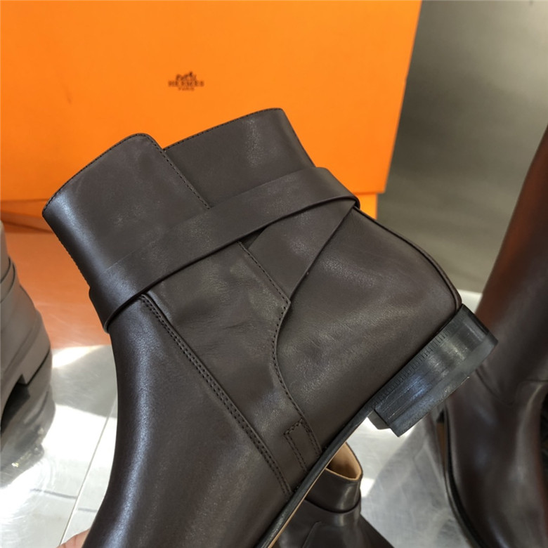 20250101214004/f25bbd65613989a93fb7e46cff1653d1_1591146828_1416.jpg Array