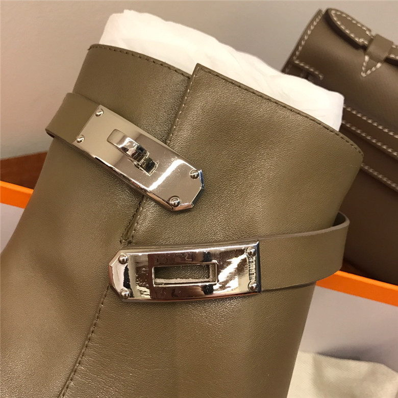 20250101214004/f25bbd65613989a93fb7e46cff1653d1_1591147093_0186.jpg Array