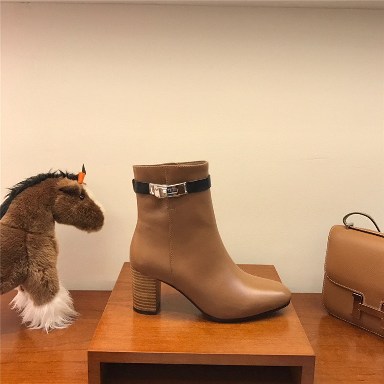 20250101214004/f25bbd65613989a93fb7e46cff1653d1_1591147124_7647.jpg Array