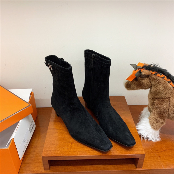 20250101214004/f25bbd65613989a93fb7e46cff1653d1_1591147436_7708.jpg Array