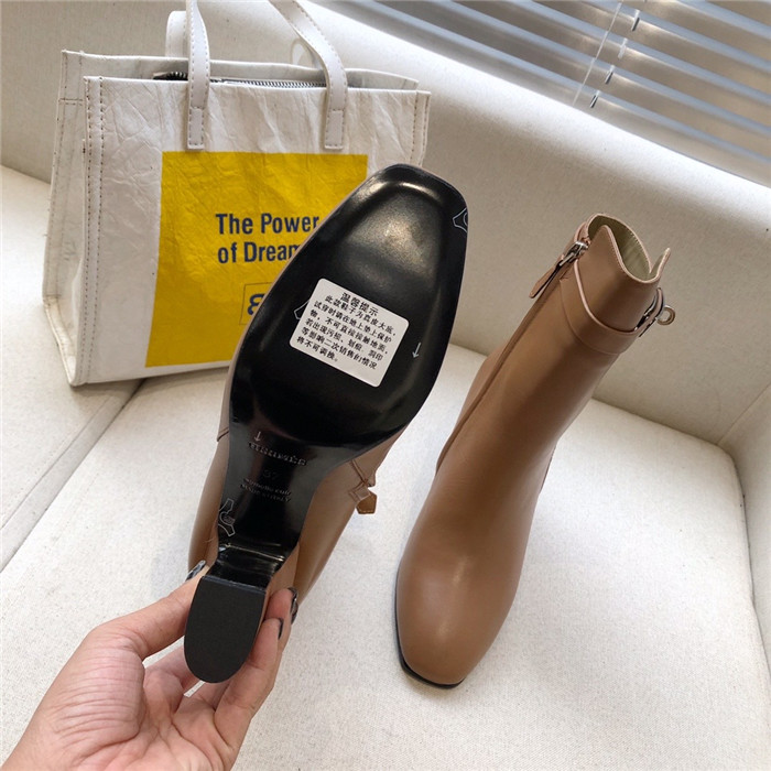 20250101214004/f25bbd65613989a93fb7e46cff1653d1_1591147833_03.jpg Array