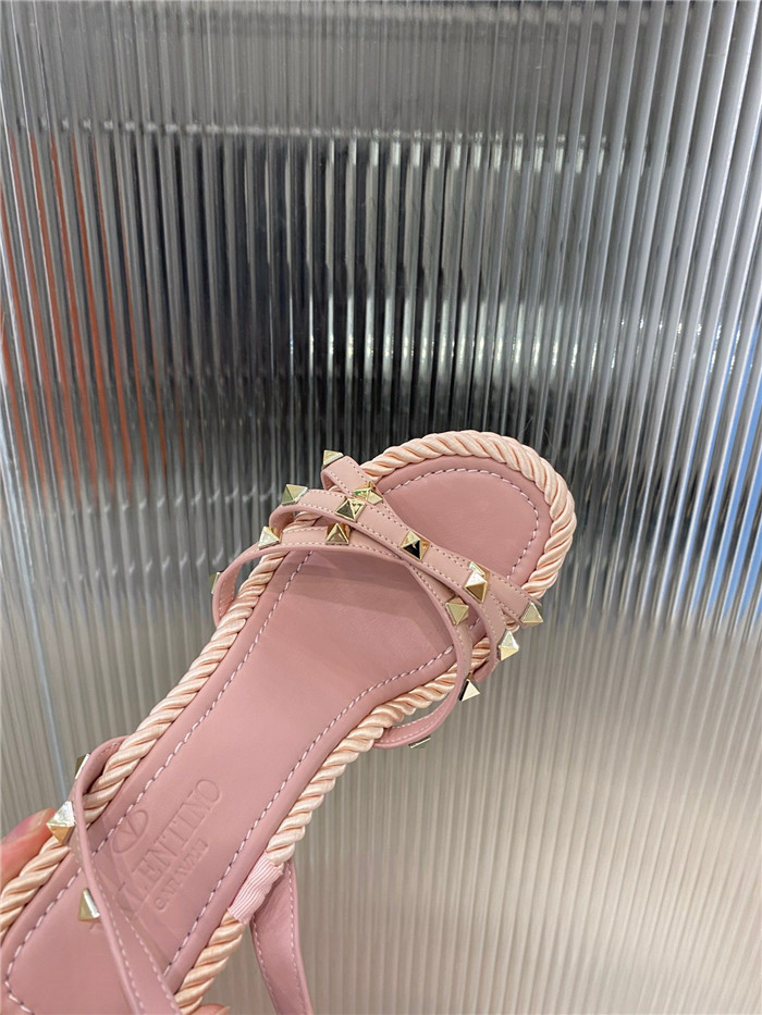 20250101214004/fd28f57bfb5dffa7a44a8a5f6b91bc53_1593677971_0751.jpg Array