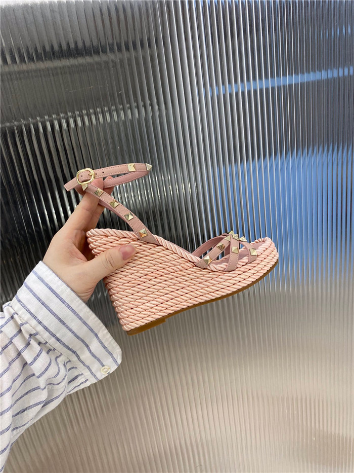 20250101214004/fd28f57bfb5dffa7a44a8a5f6b91bc53_1593677971_1589.jpg Array