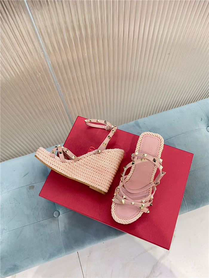 20250101214004/fd28f57bfb5dffa7a44a8a5f6b91bc53_1593677971_4629.jpg Array