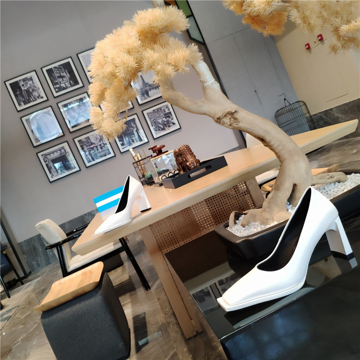 20250101214004/fd28f57bfb5dffa7a44a8a5f6b91bc53_1593688981_7735.jpg Array