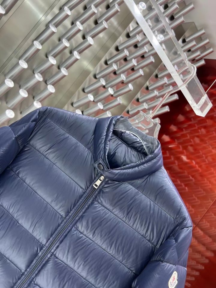 MONCLER 몽클레어 새드로고 덕다운 패딩 81