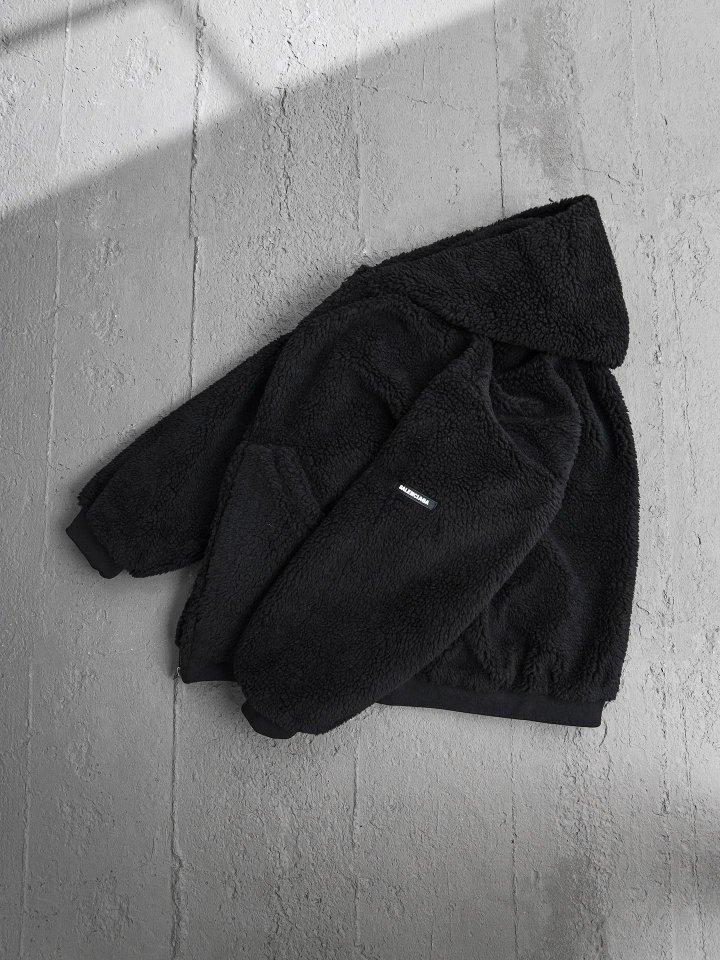 BALENCIAGA 발렌시아가 라벨 패치 플리스 오버핏 자켓