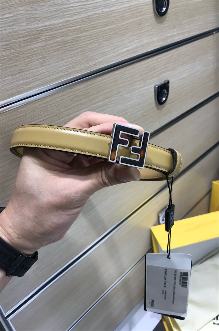FENDI 펜디 여성용 벨트 2.0CM 2024/신상