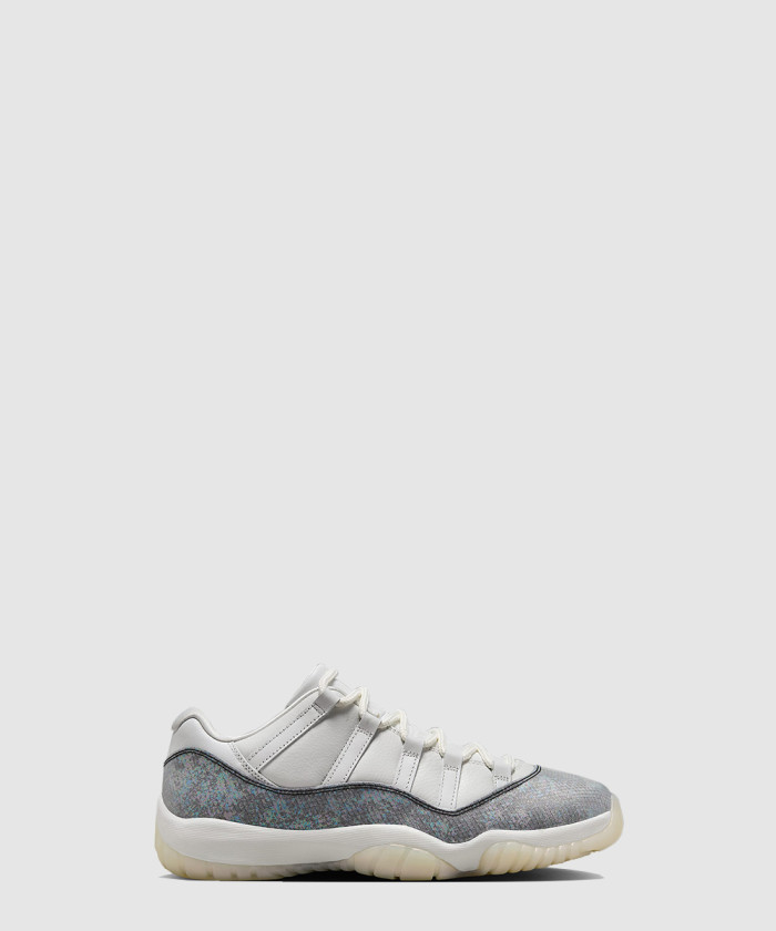 나이키 에어 조던 11 레트로 LNY HQ7000