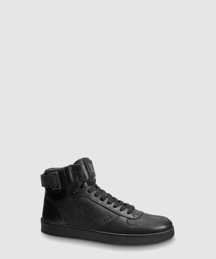 루이비통 리볼리 하이탑 스니커즈 1A8V7U