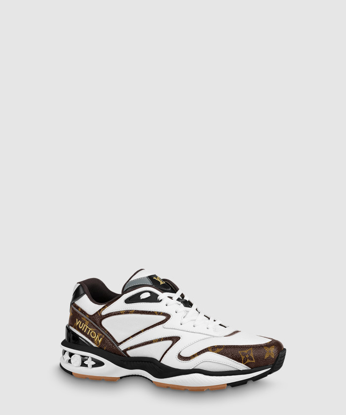 루이비통 LV 트레일 스니커즈 1A810L