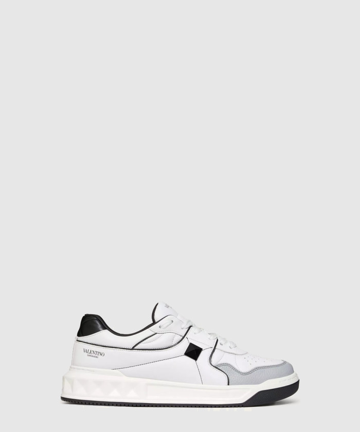 발렌티노 나파 로우탑 스니커즈
