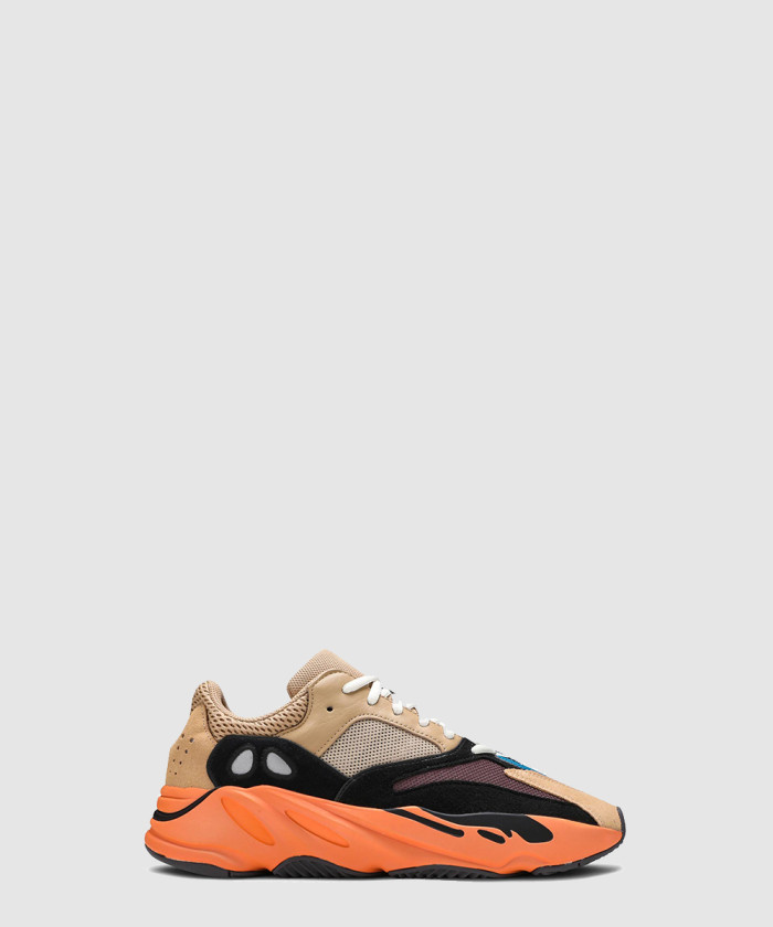 이지 700 인플레임 앰버 GW0297