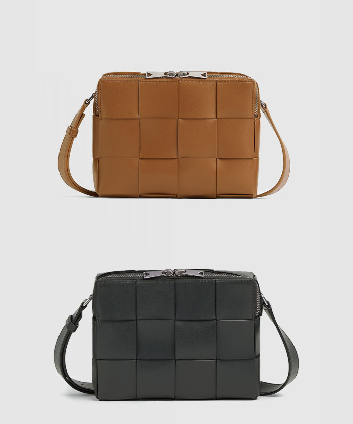 보테가베네타 카세트 카메라백 730027