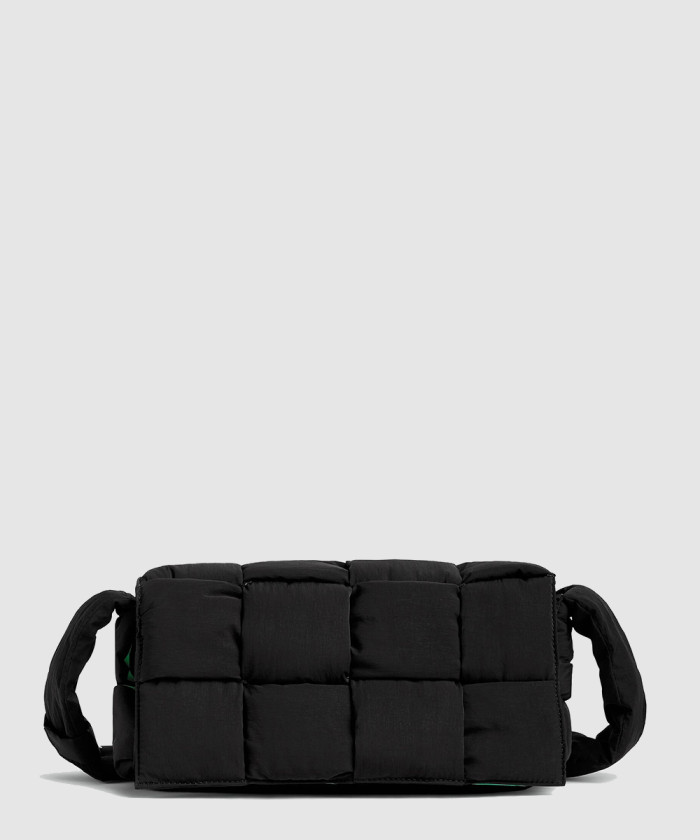 보테가베네타 패디드 카세트 벨트백 705579