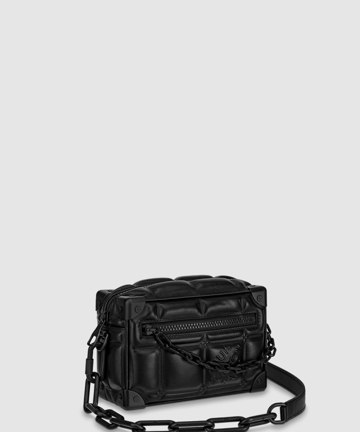 루이비통 미니 소프트 트렁크 M81611