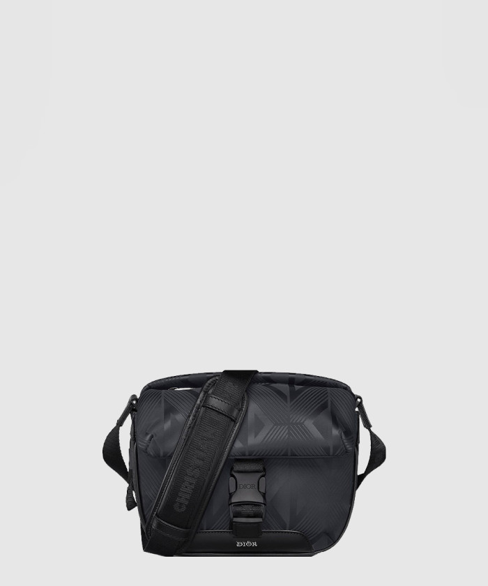 디올 가방 크로스백 메신저백 2ESWS