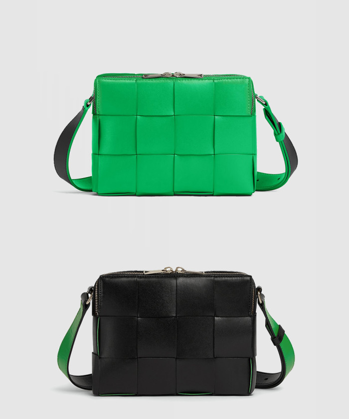 보테가베네타 카세트 카메라백 730027