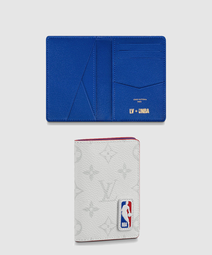 루이비통 여권지갑 M80103