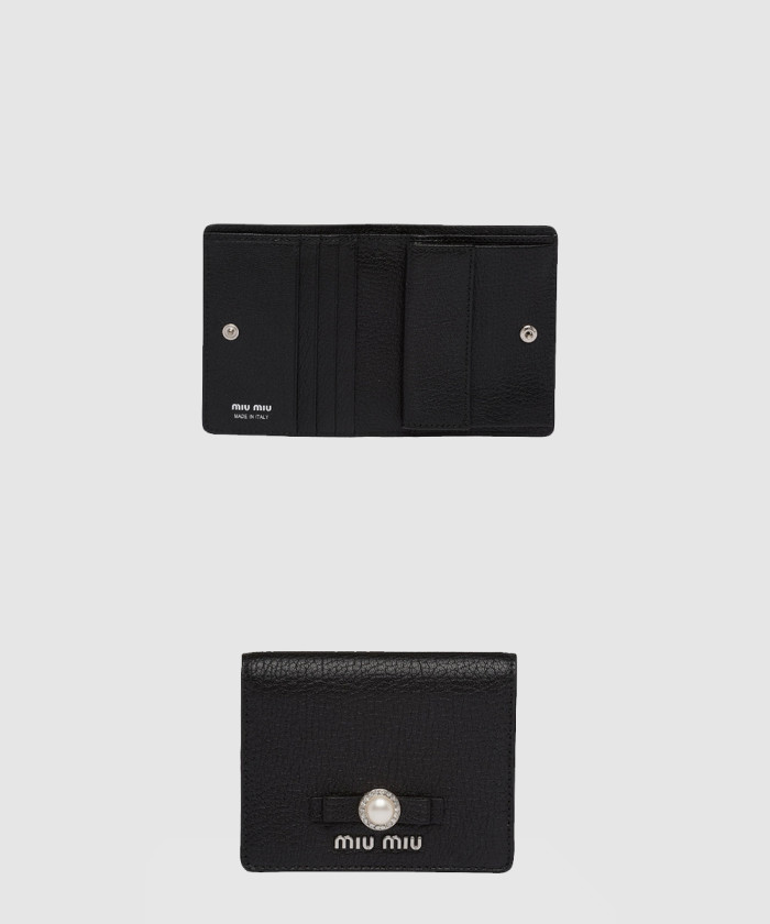 미우미우 마테라쎄 나파 반지갑 5MV204